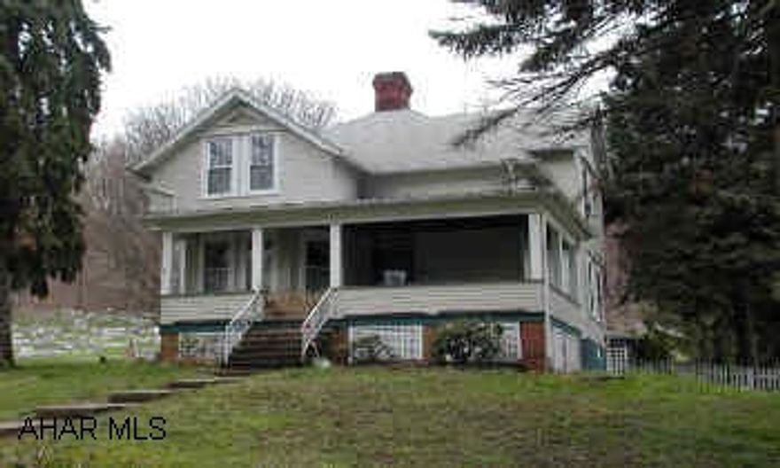 Large victorian home with 3 fireplaces.  Large corner lot.  Last house on Jefferson Avenue.