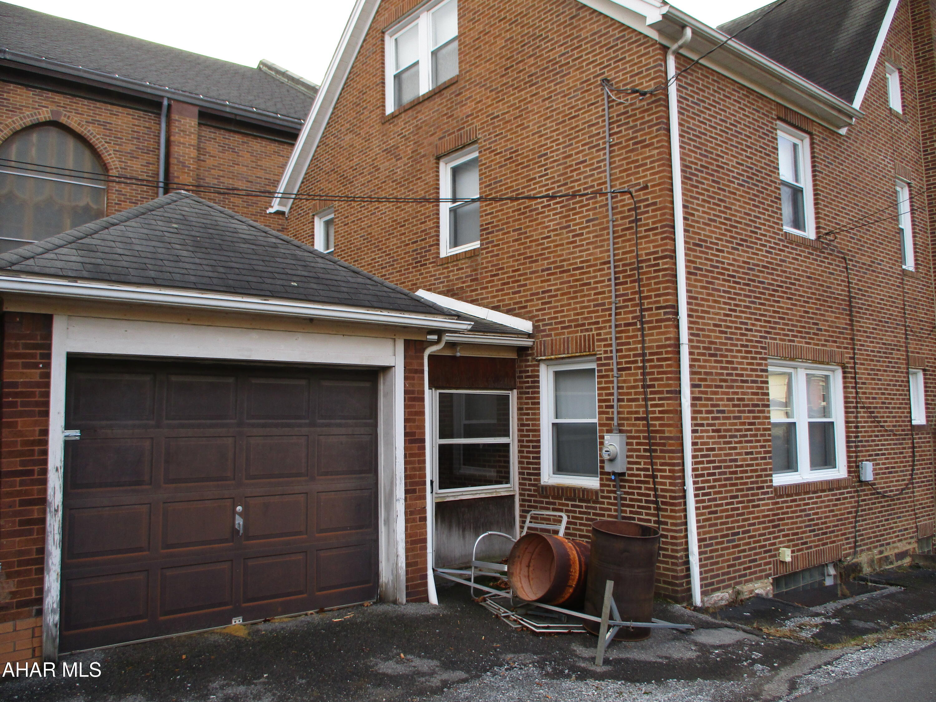 Juniata - Residential