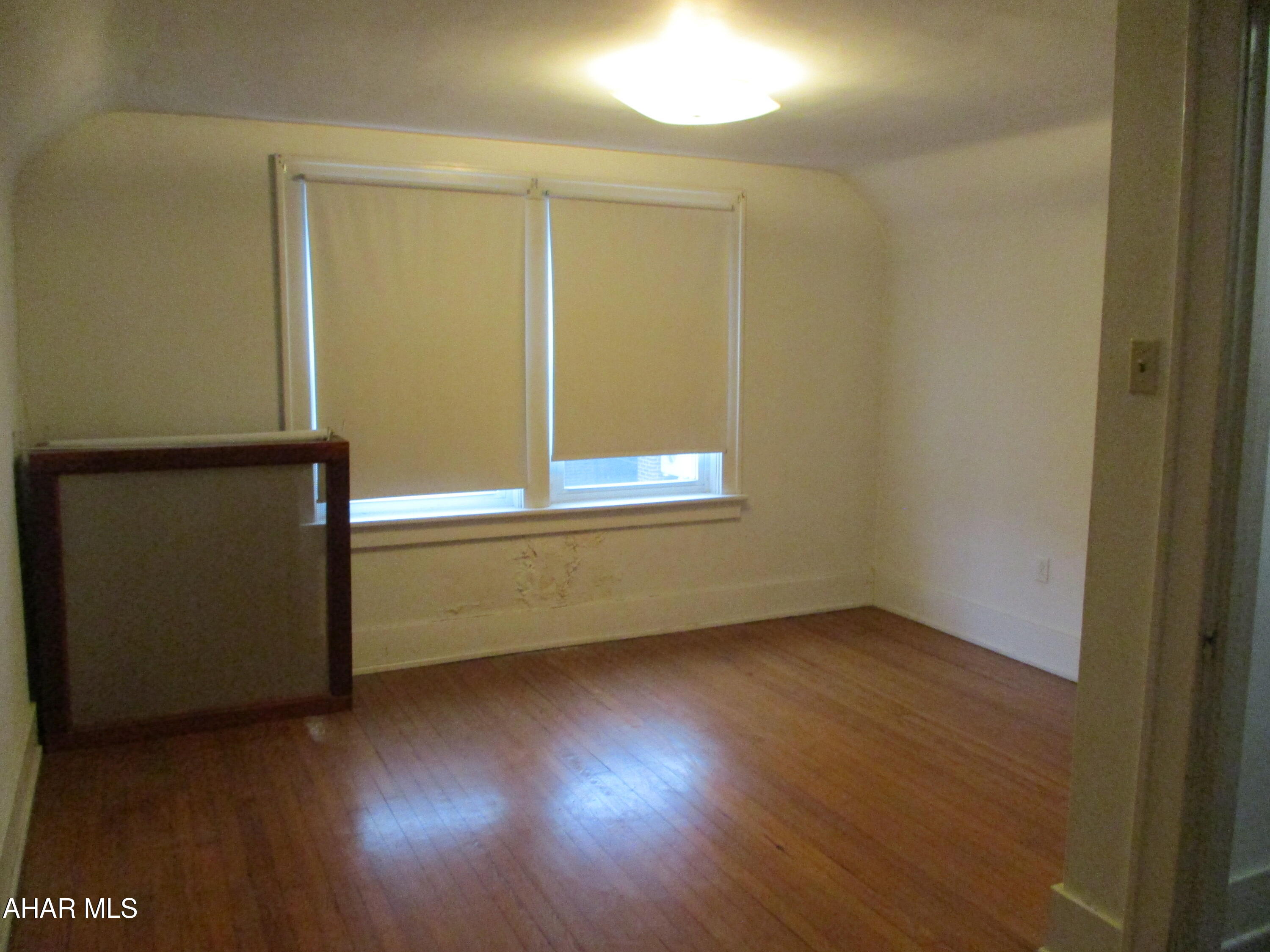 Juniata - Residential