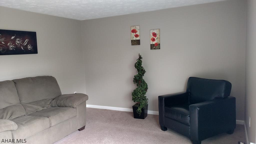 Maple Hollow - Residential