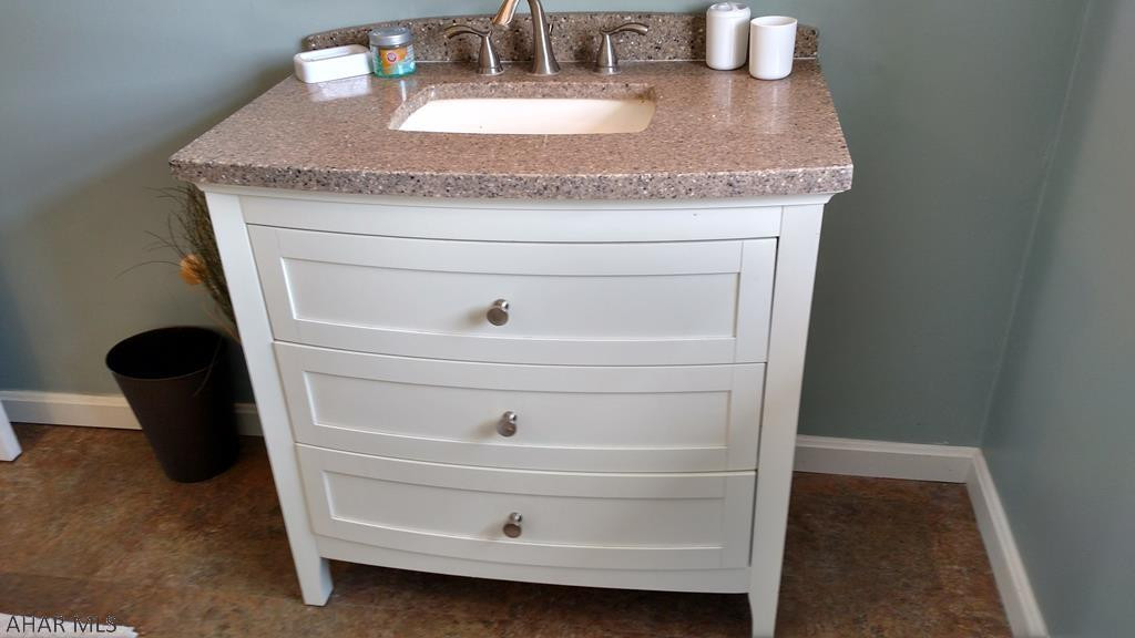 Maple Hollow - Residential