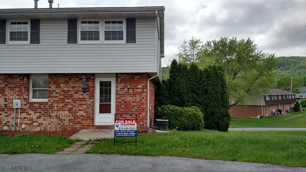 Maple Hollow - Residential