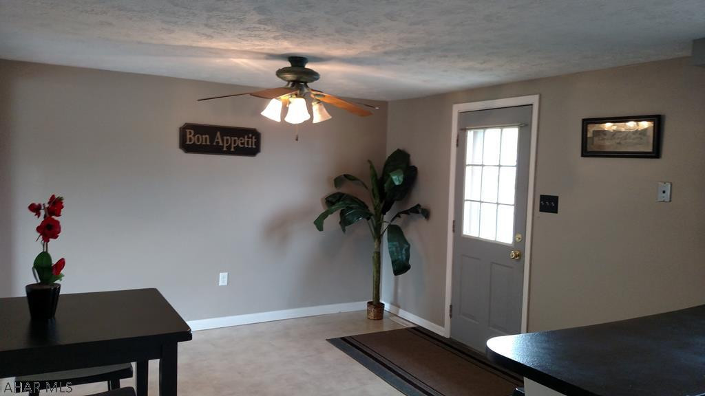 Maple Hollow - Residential