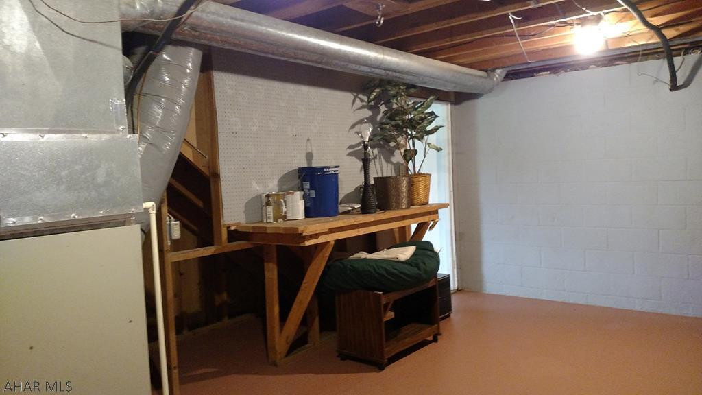 Maple Hollow - Residential