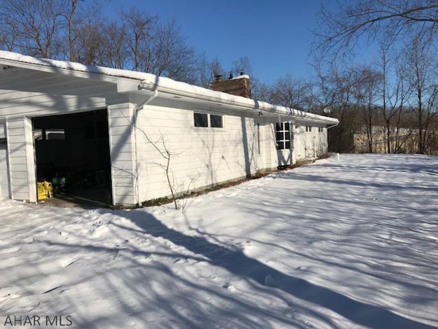 Nice 3 BR, 1 BA ranch home on 5.55 acres. Currently used as a rental but could be single family. Call now to set up a showing of this great property. Has RV parking area.