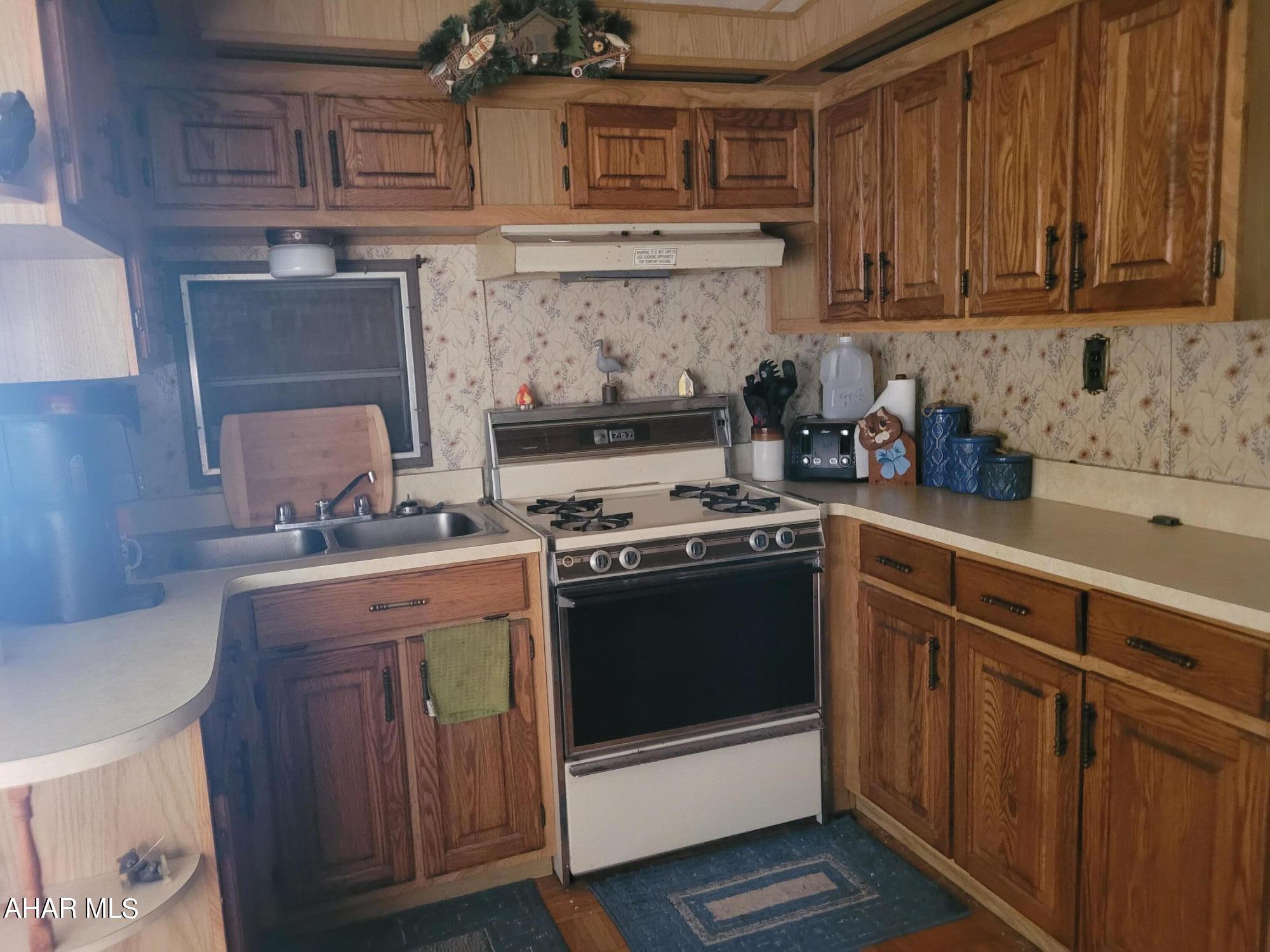 Glendale Yearound - Residential