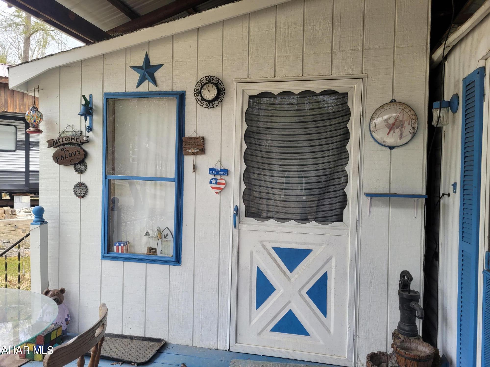 Glendale Yearound - Residential