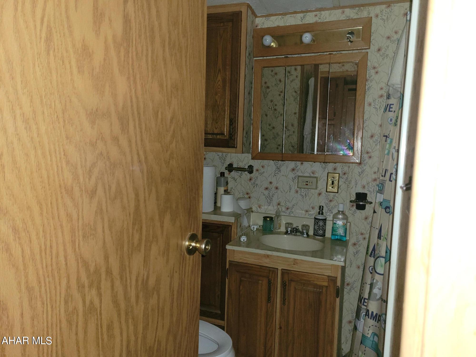 Glendale Yearound - Residential