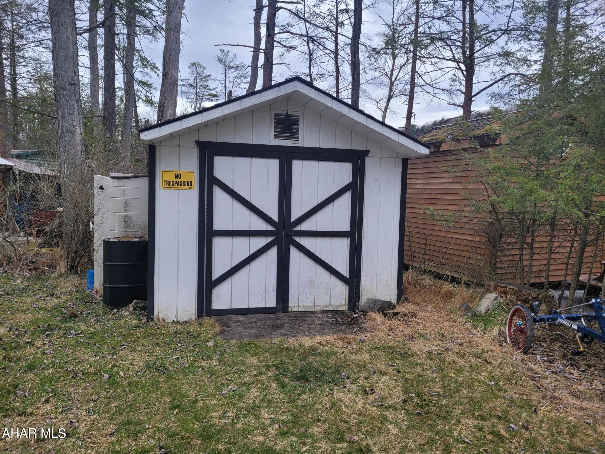 Glendale Yearound - Residential