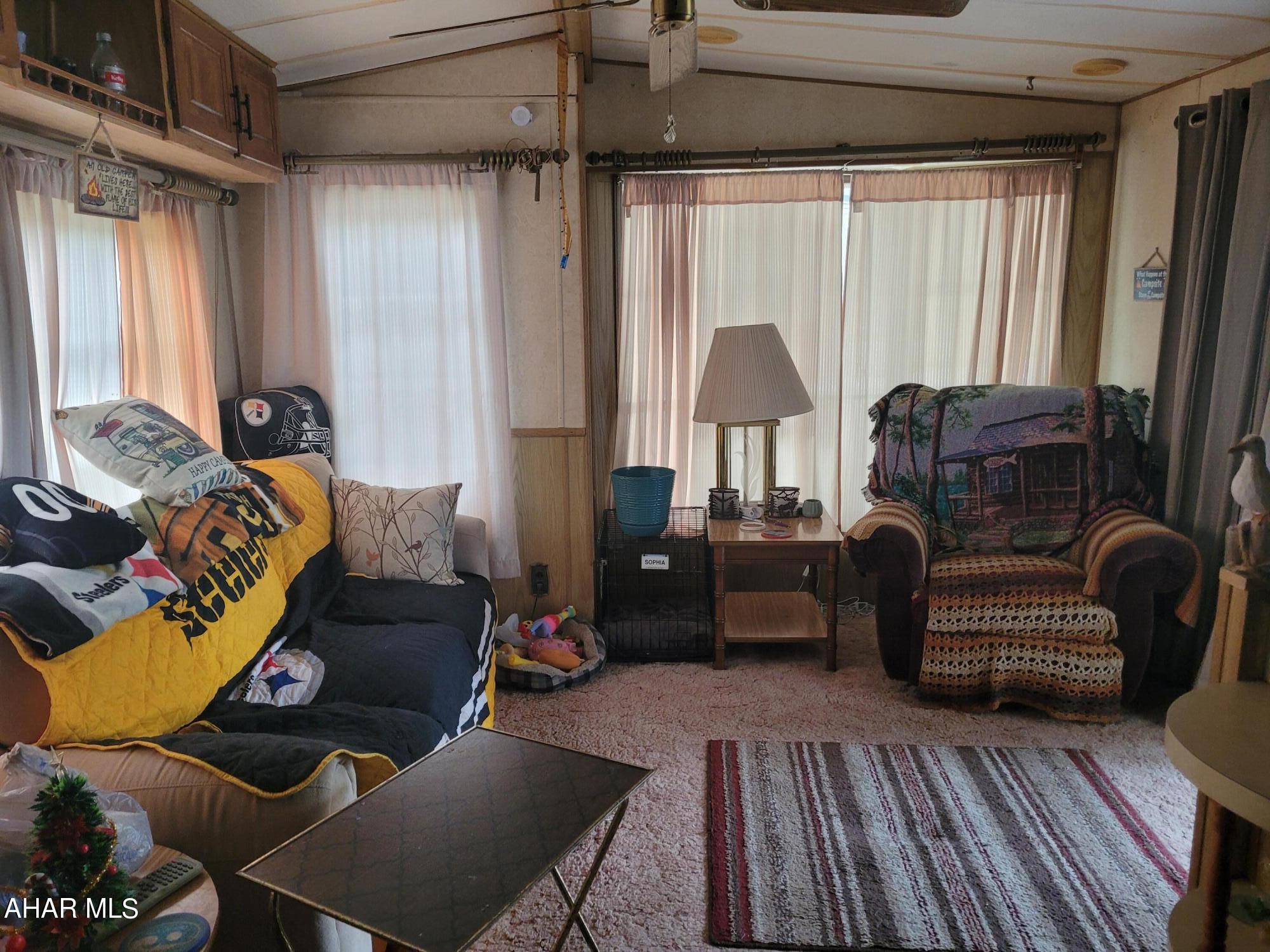 Glendale Yearound - Residential