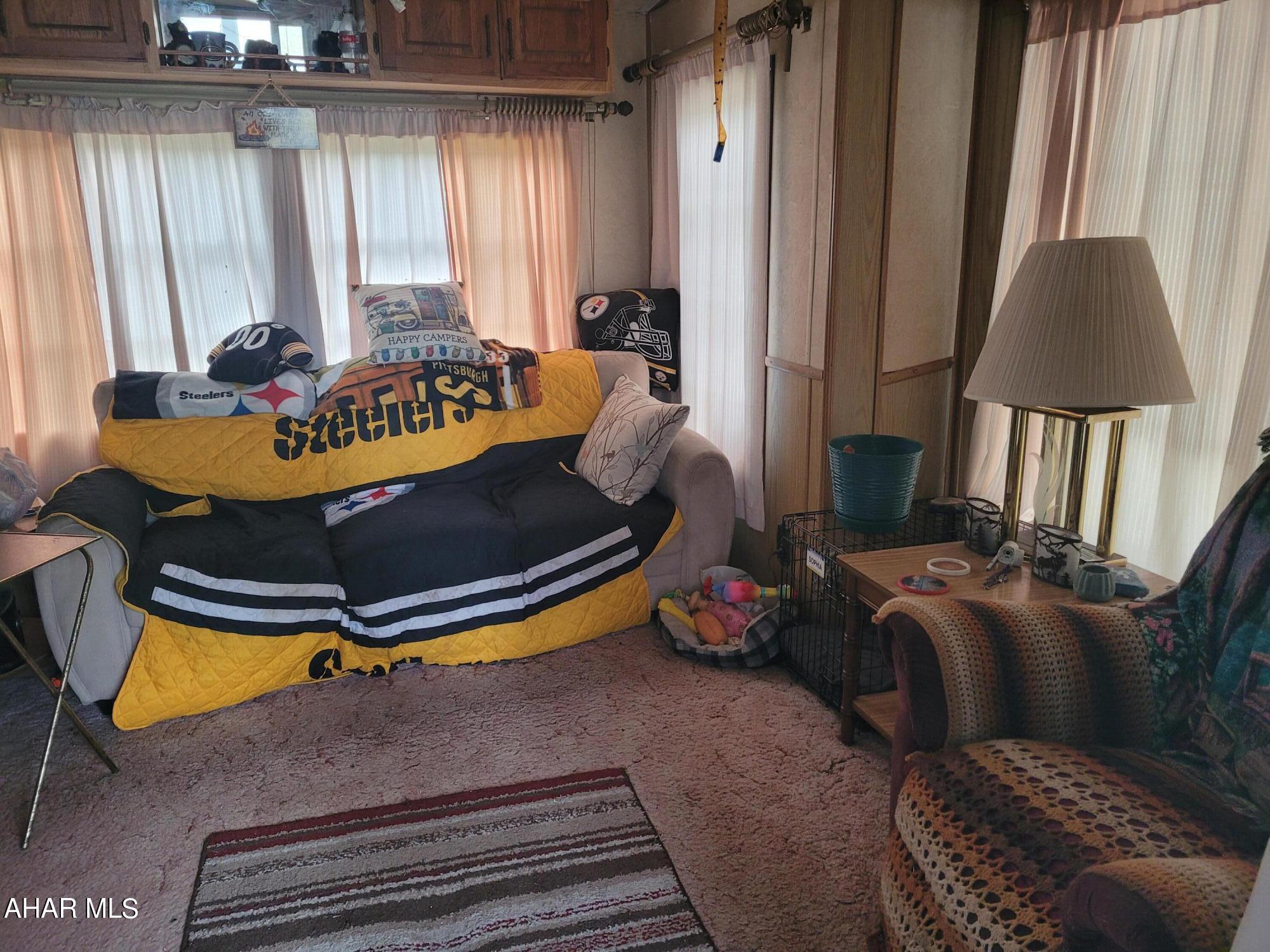 Glendale Yearound - Residential