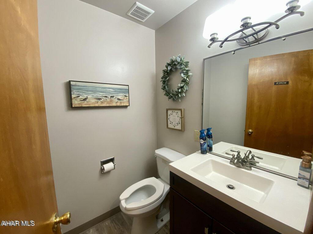 None - Commercial Lease