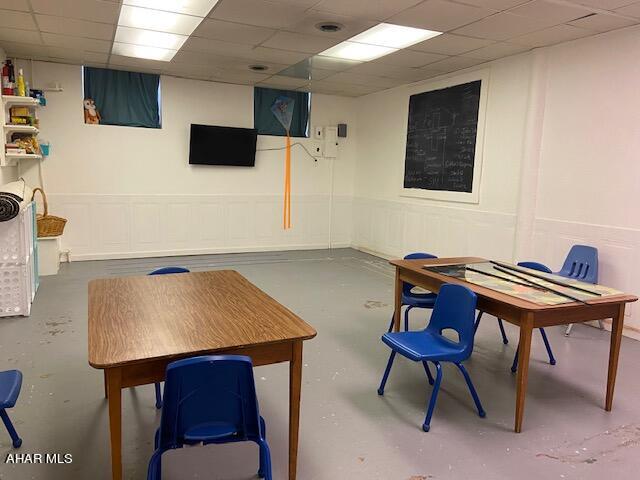 Juniata - Commercial Sale