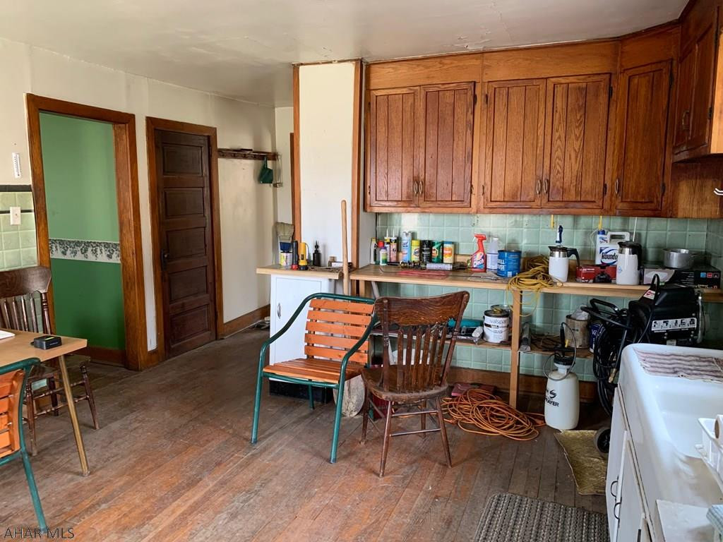 Unknown - Residential