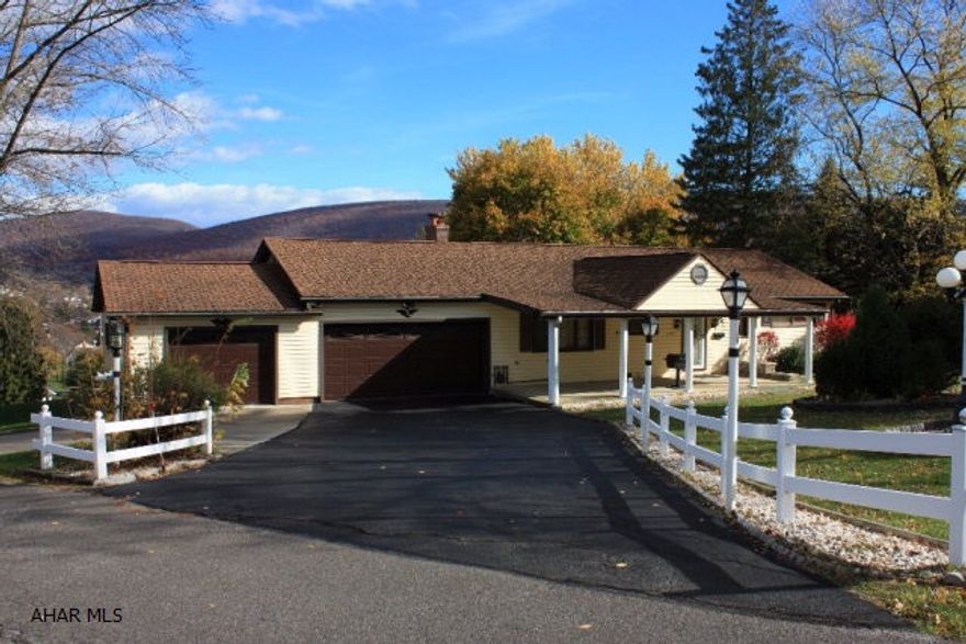 Location Location Location! Schedule your showing to see this 3BR/2BA home situated on an acre of ground with a view in Altoona. Move in ready, this home is waiting for you. Kitchen including all appliances, Dining Room, Living Room with Gas Fireplace, 3BR/1BA on main. Large partially finished basement with kitchen, Bar area, 3/4BA, Walk-In Cedar Closet and Laundry room including W&D. Walkout from the basement into the 2 car garage bay and there's an additional 3rd bay. Enjoy the views from the back covered patio.