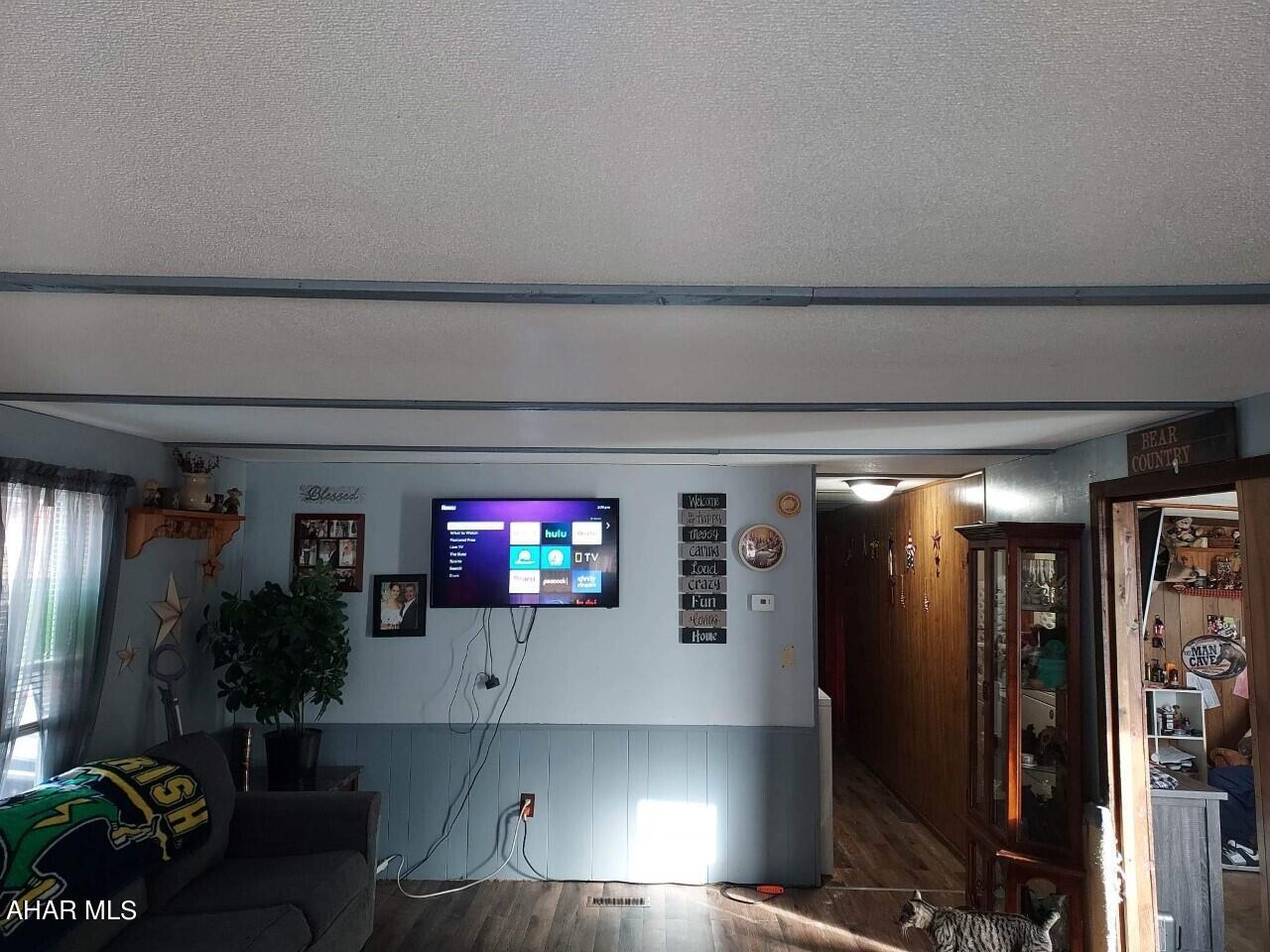 Glendale Yearound - Residential