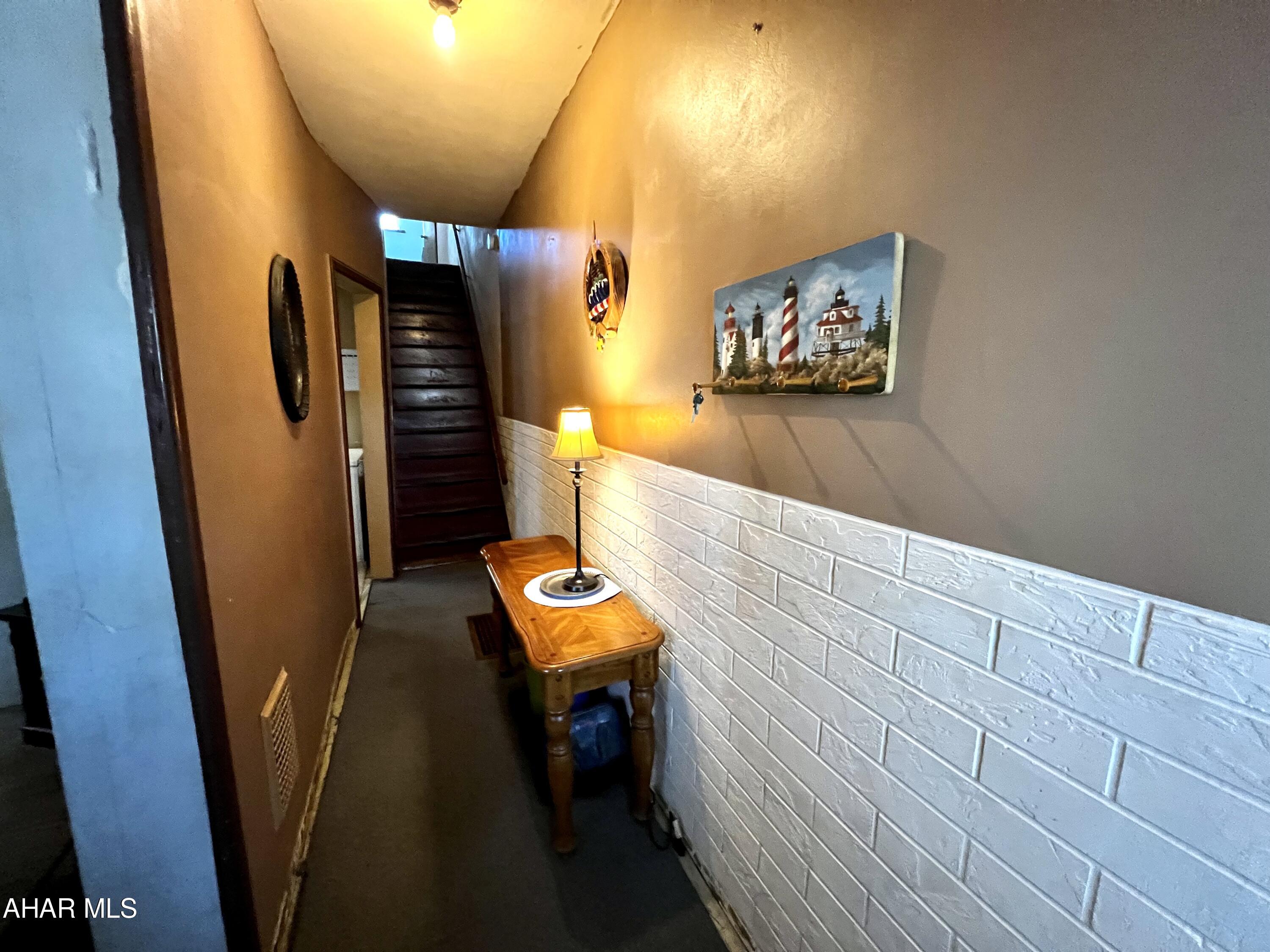 Juniata - Residential