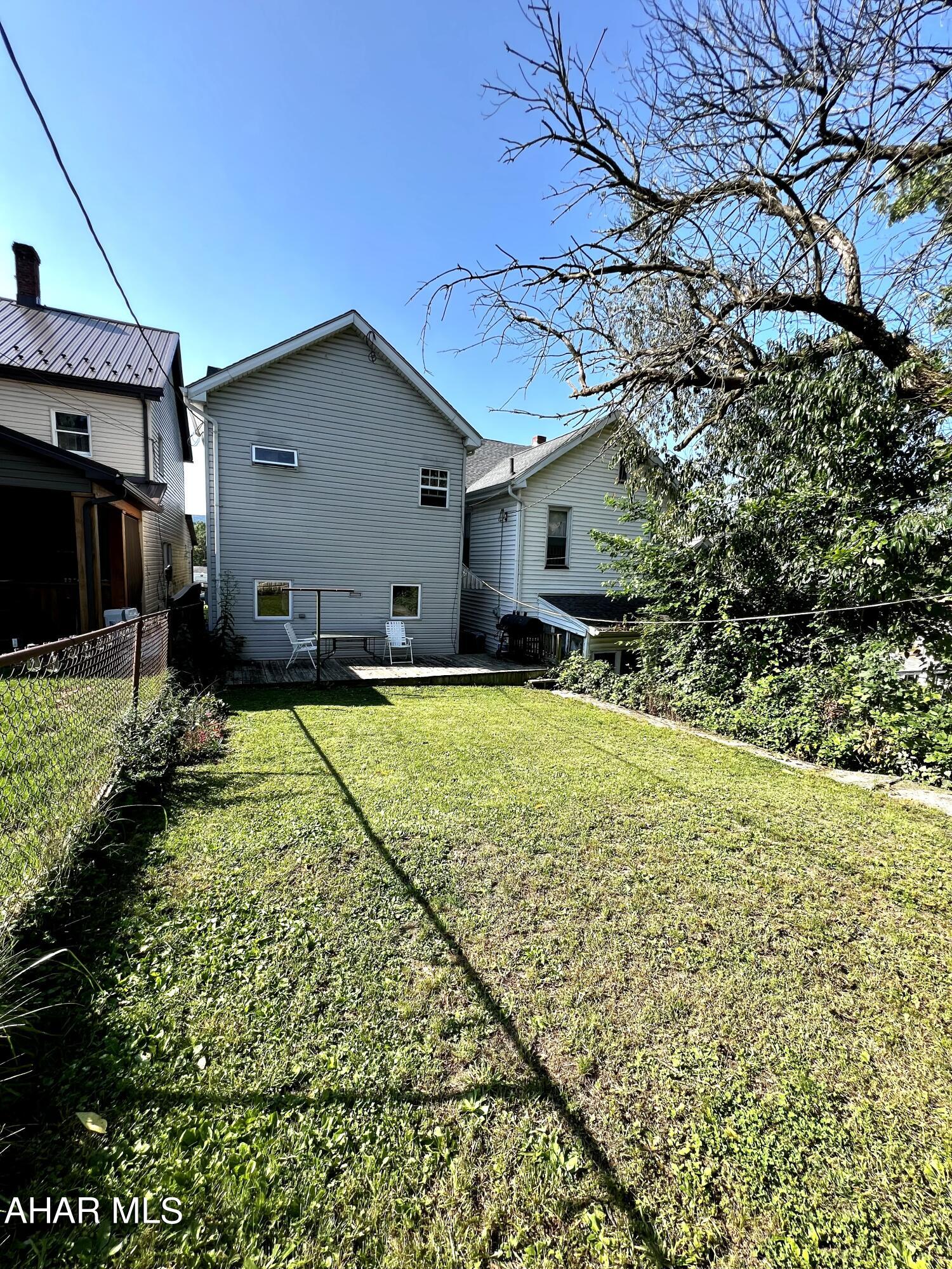 Juniata - Residential