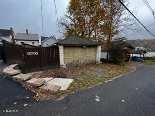 Juniata - Residential