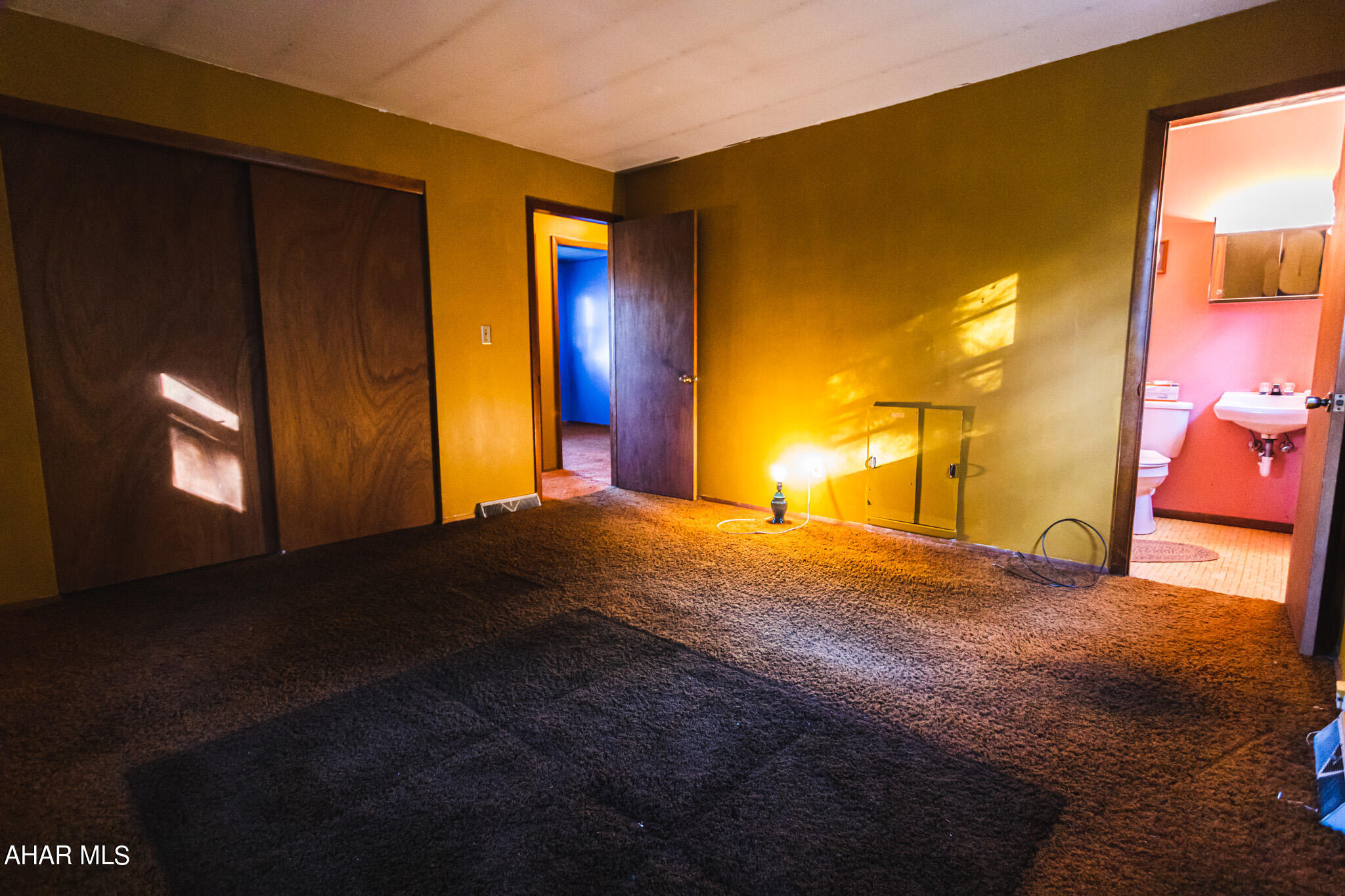 Unknown - Residential