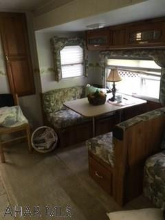 Glendale Yearound - Residential