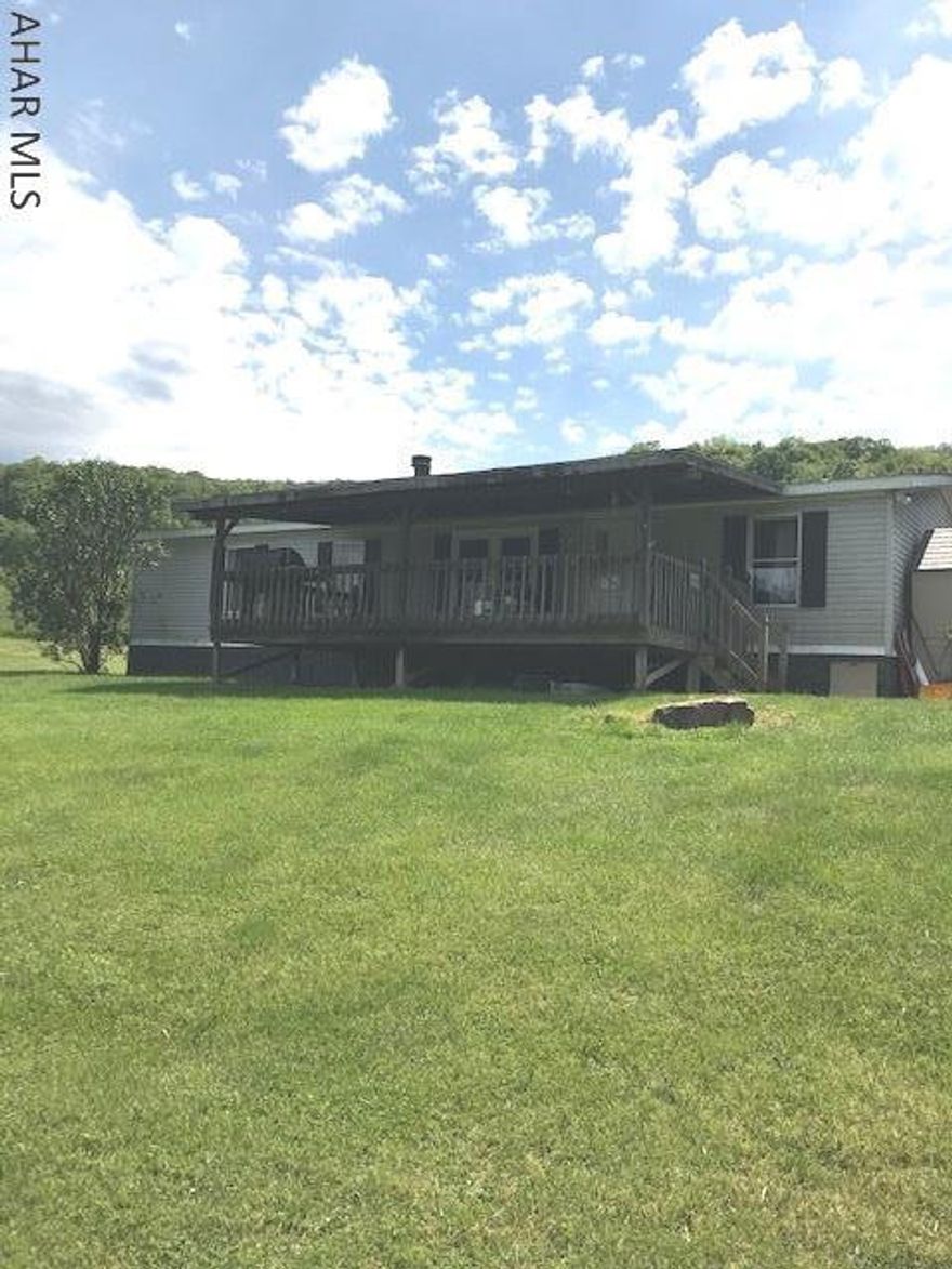 Very well maintain doublewide.  The title has been retired.