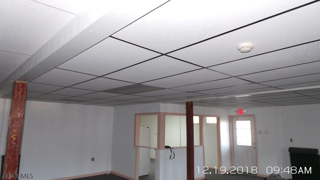 Unknown - Commercial Sale