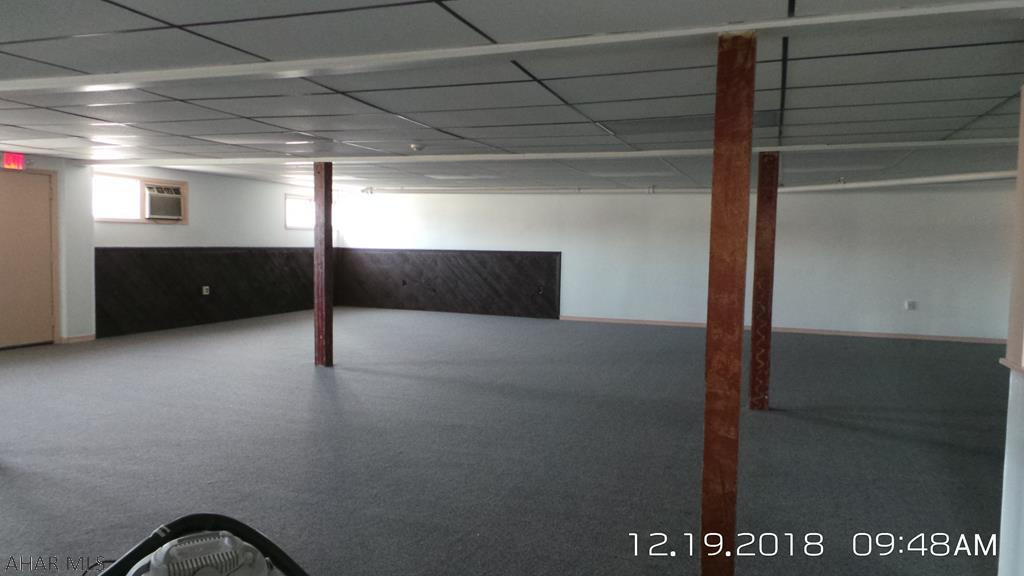 Unknown - Commercial Sale