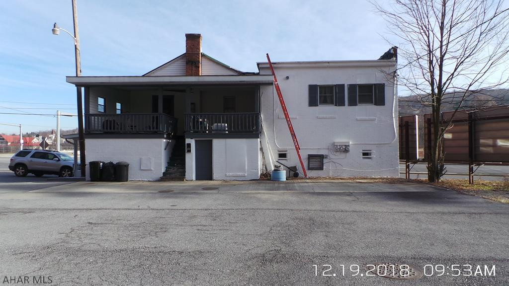 Unknown - Commercial Sale