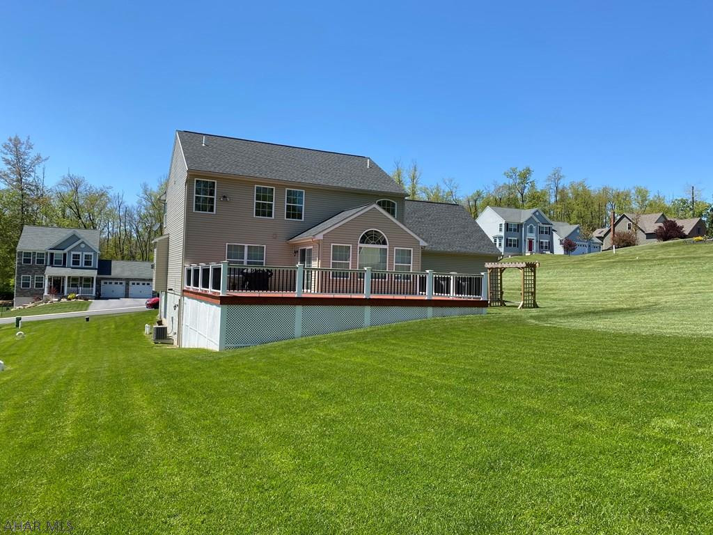 Rolling Hills - Residential