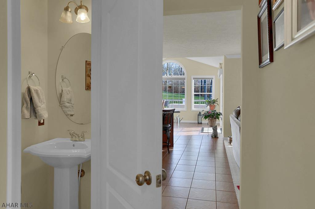 Rolling Hills - Residential