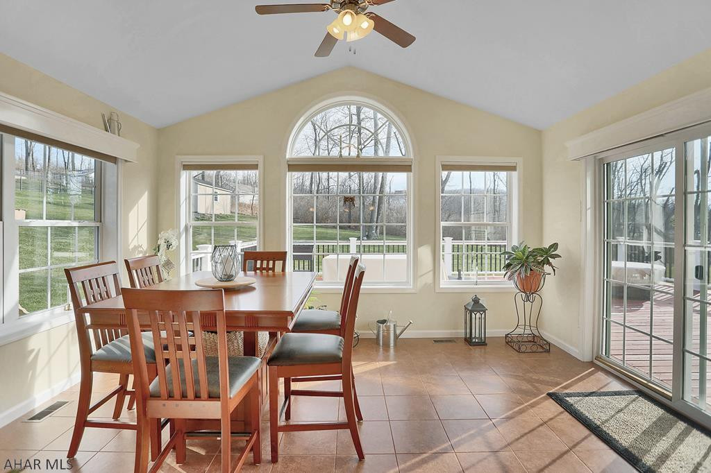 Rolling Hills - Residential