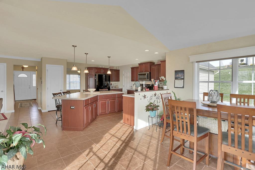 Rolling Hills - Residential