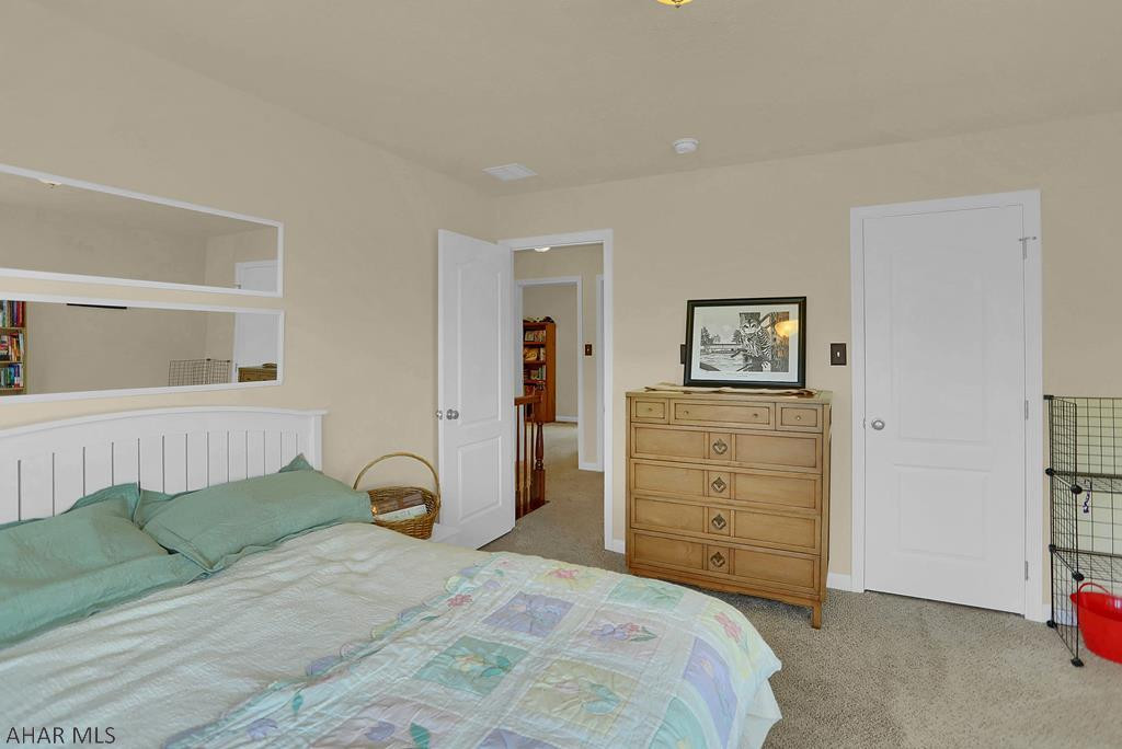 Rolling Hills - Residential