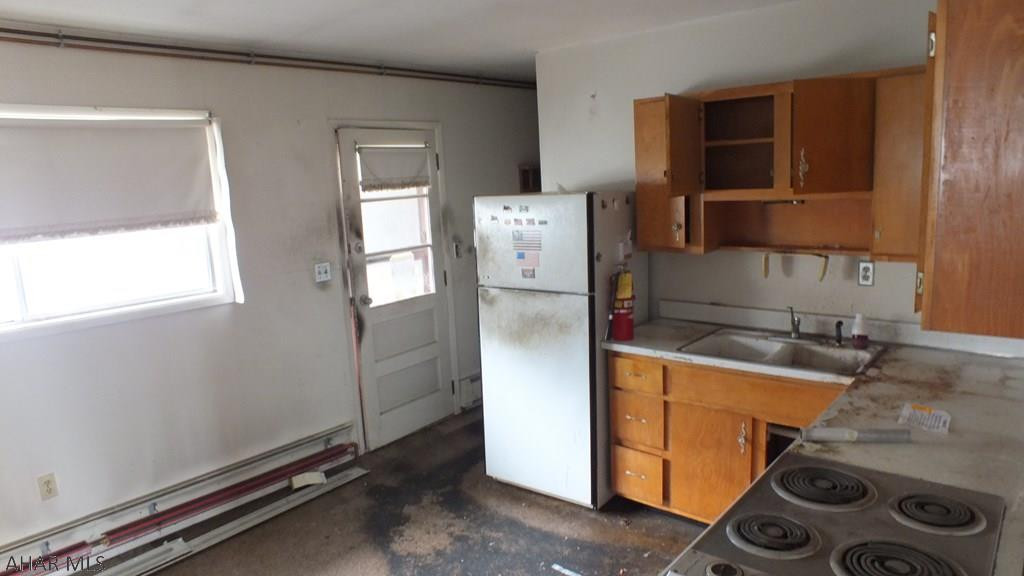 Unknown - Residential