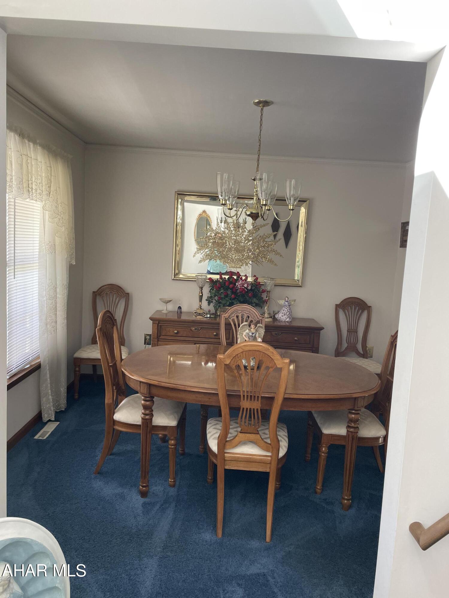 Lakewood Manor - Residential