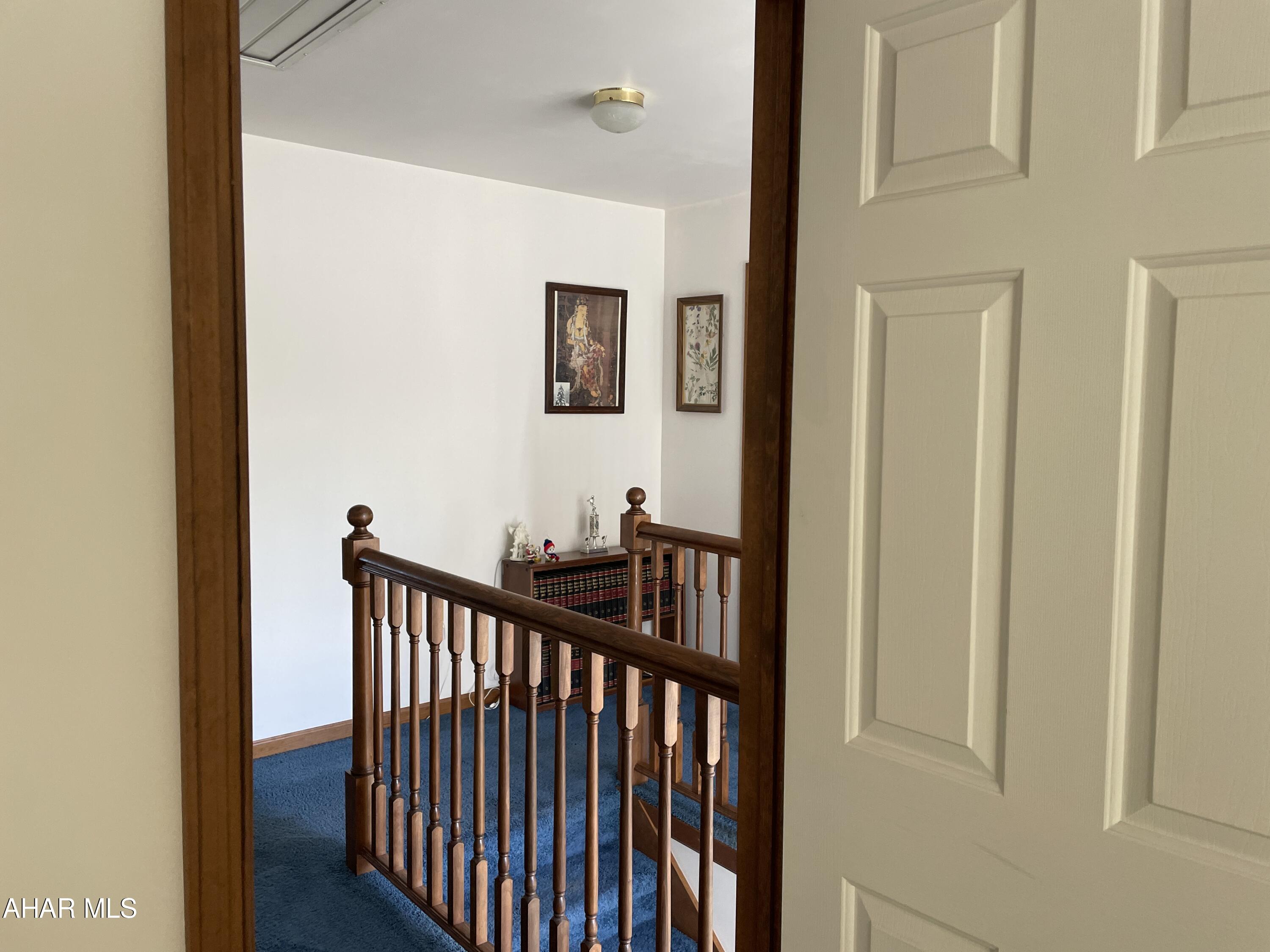 Lakewood Manor - Residential