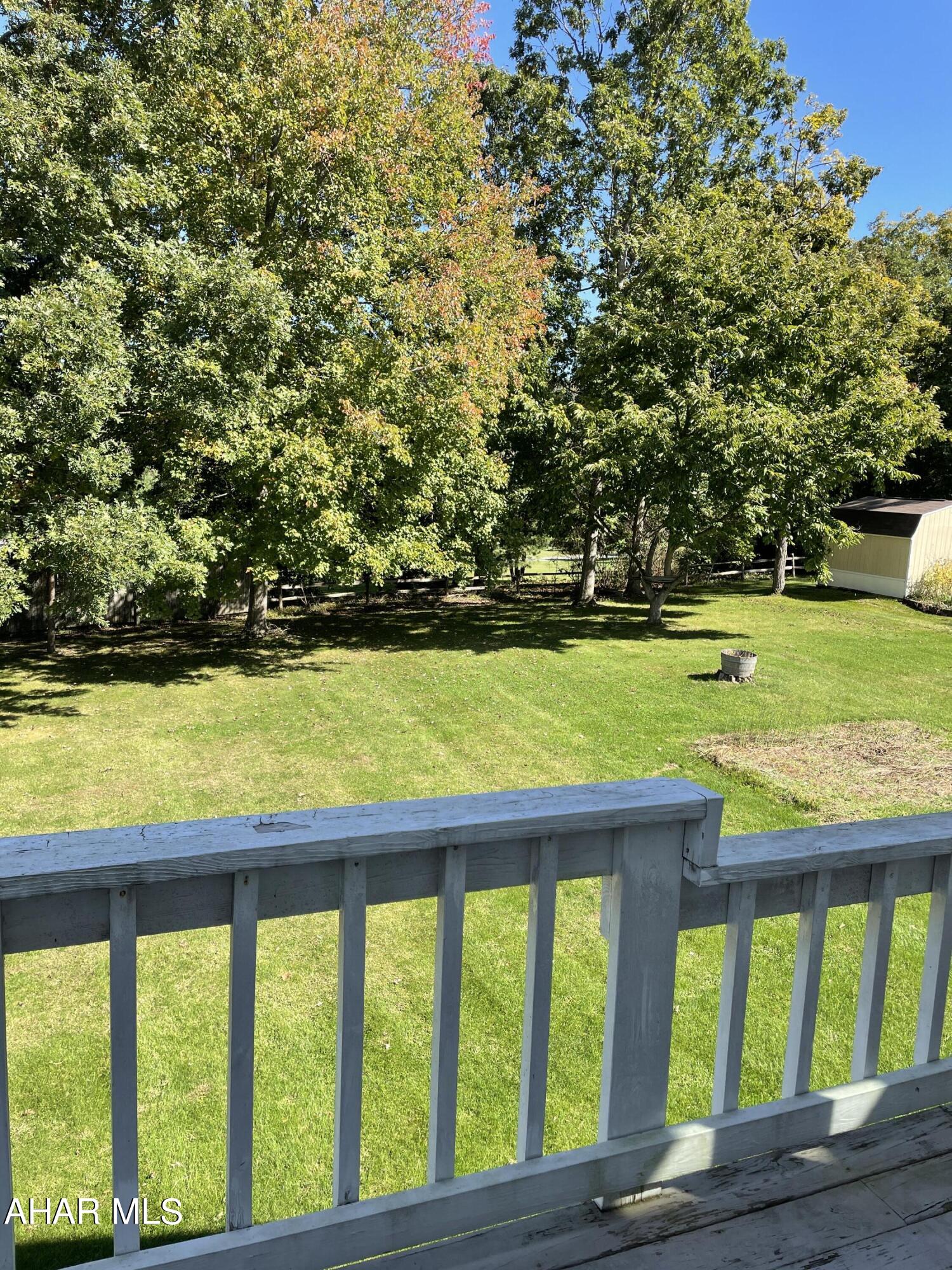 Lakewood Manor - Residential