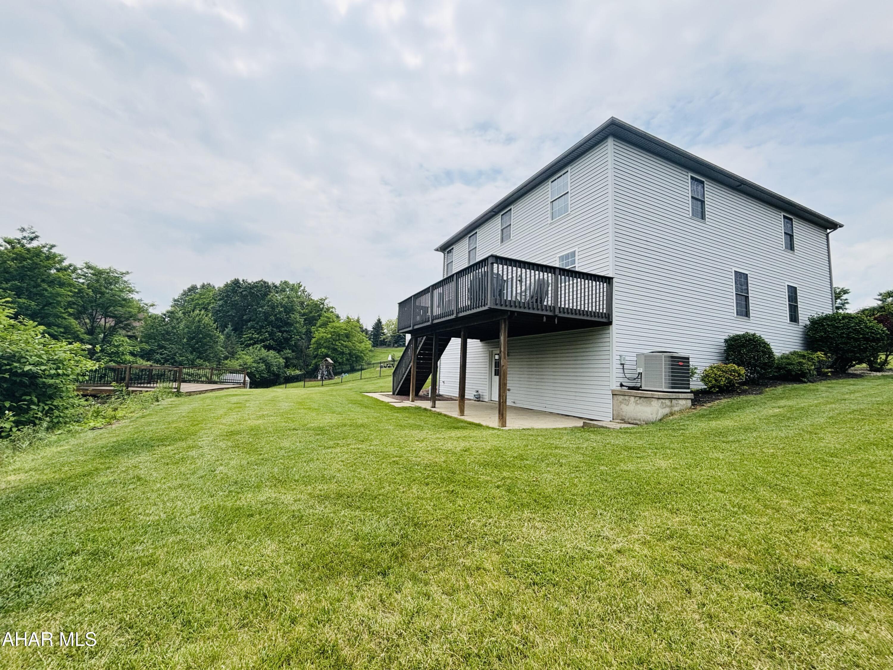 Fox Hollow - Residential