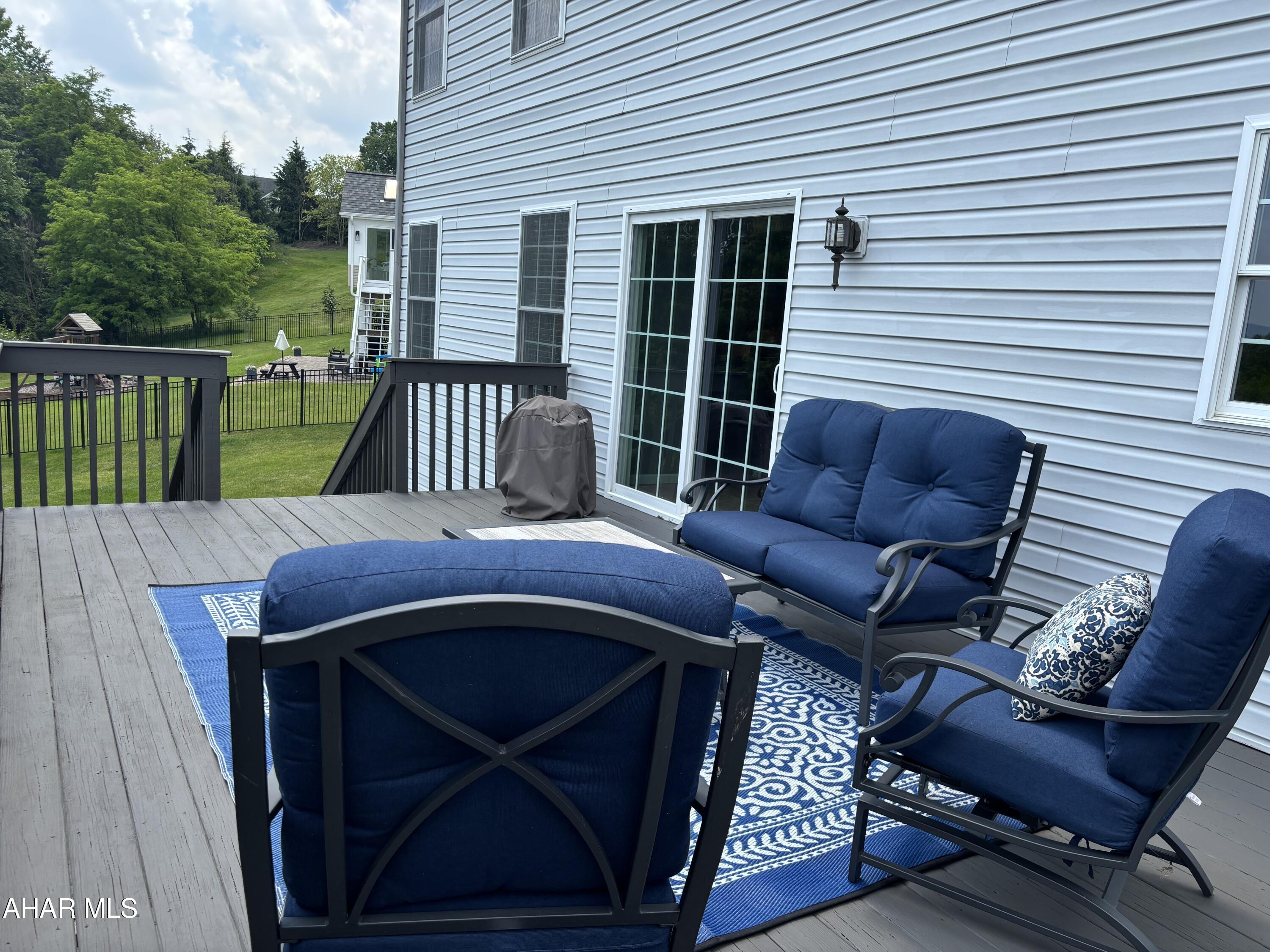 Fox Hollow - Residential