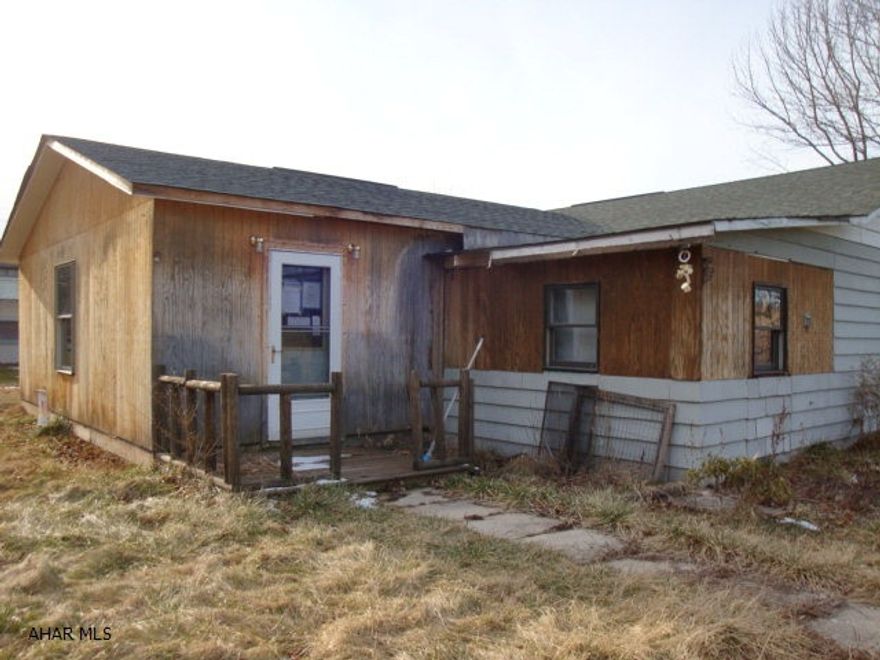 Buyer must pay 2% transfer tax.  Earnest money checks must be Certified or Cashier's check form made payable to Colony Realty Group, LTD. 2 year Home Protect Limited Home Warranty. This property is eligible under Freddie Mac First Look Initiative through 3-23-2012