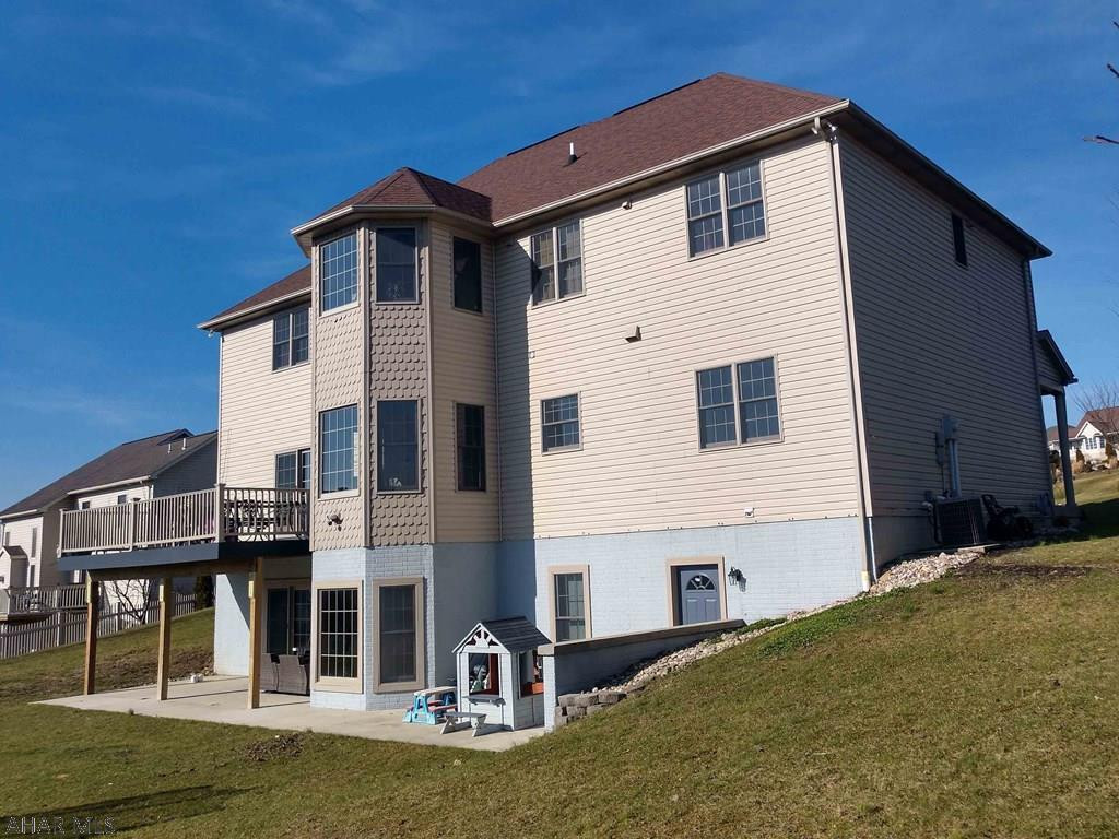 Holiday Hills - Residential