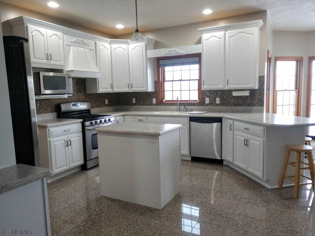 Holiday Hills - Residential