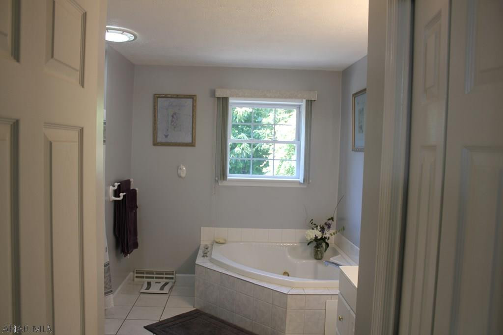 Juniata - Residential