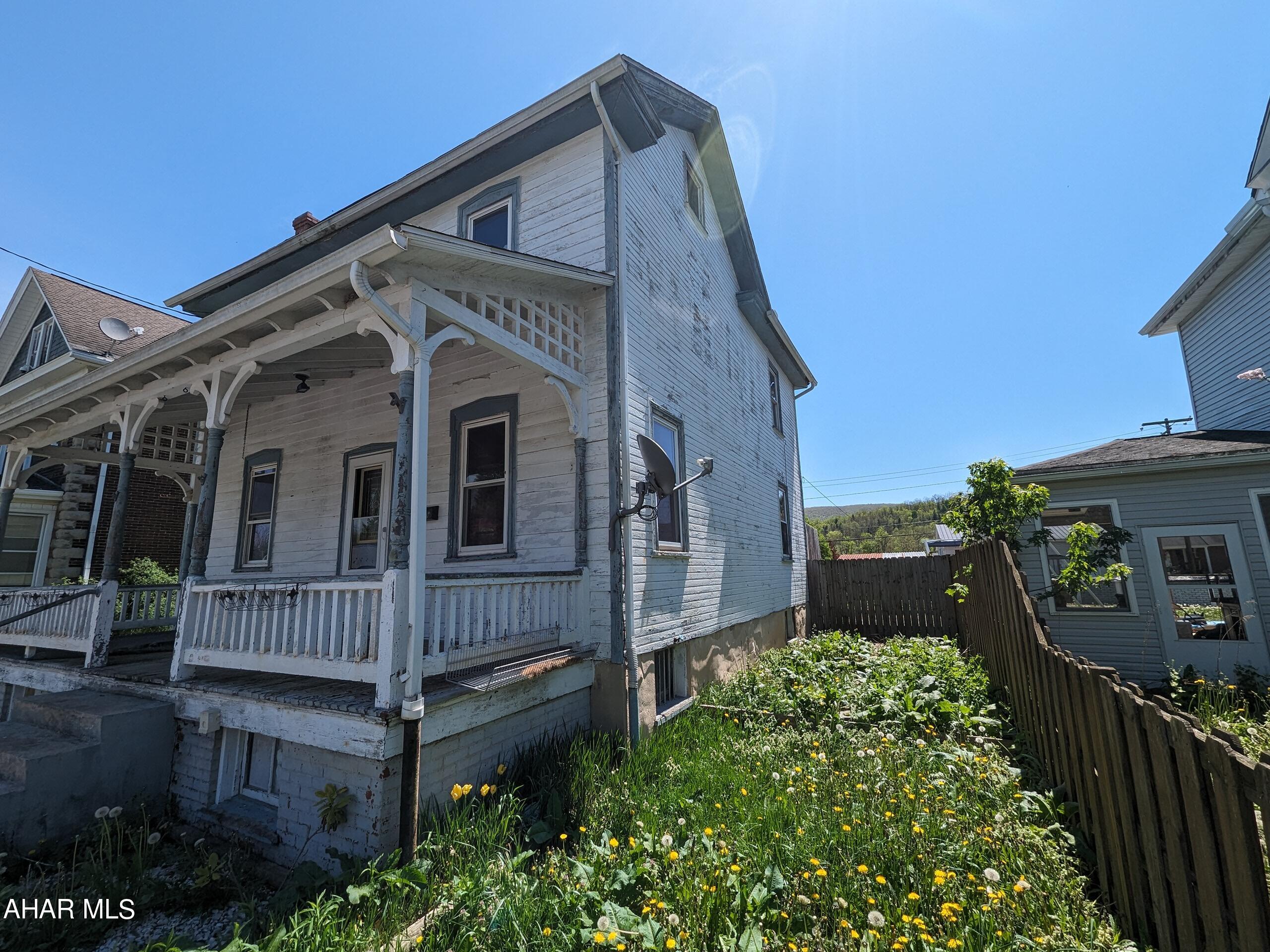 Hollidaysburg - Residential