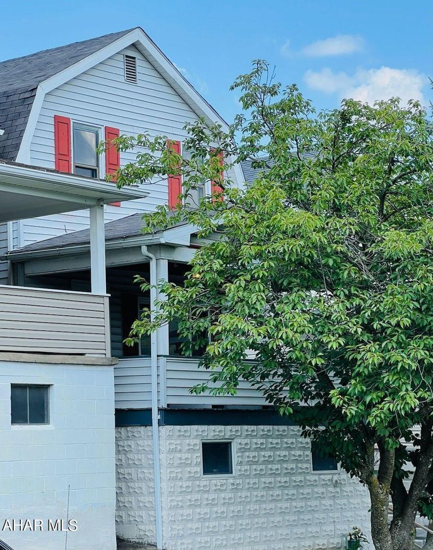 This 2 bedroom, 1 bath home is ready for a new owner. This home sits in a great location with easy access to I99. Enjoy the view of the mountain while sitting on your front porch in this quiet neighborhood. Property being sold as-is, where is.