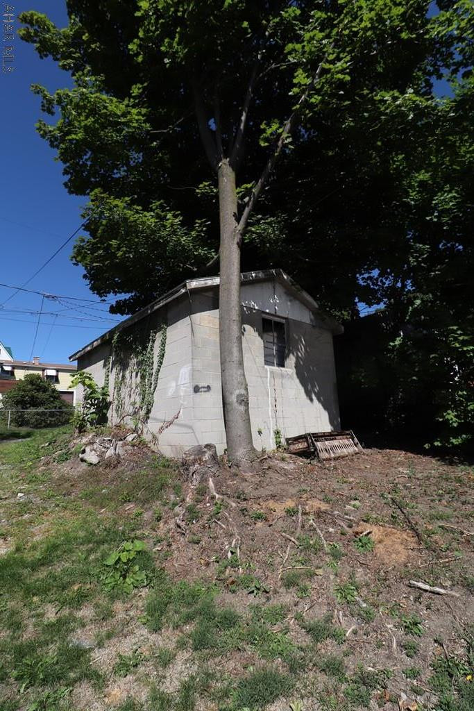 Unknown - Residential