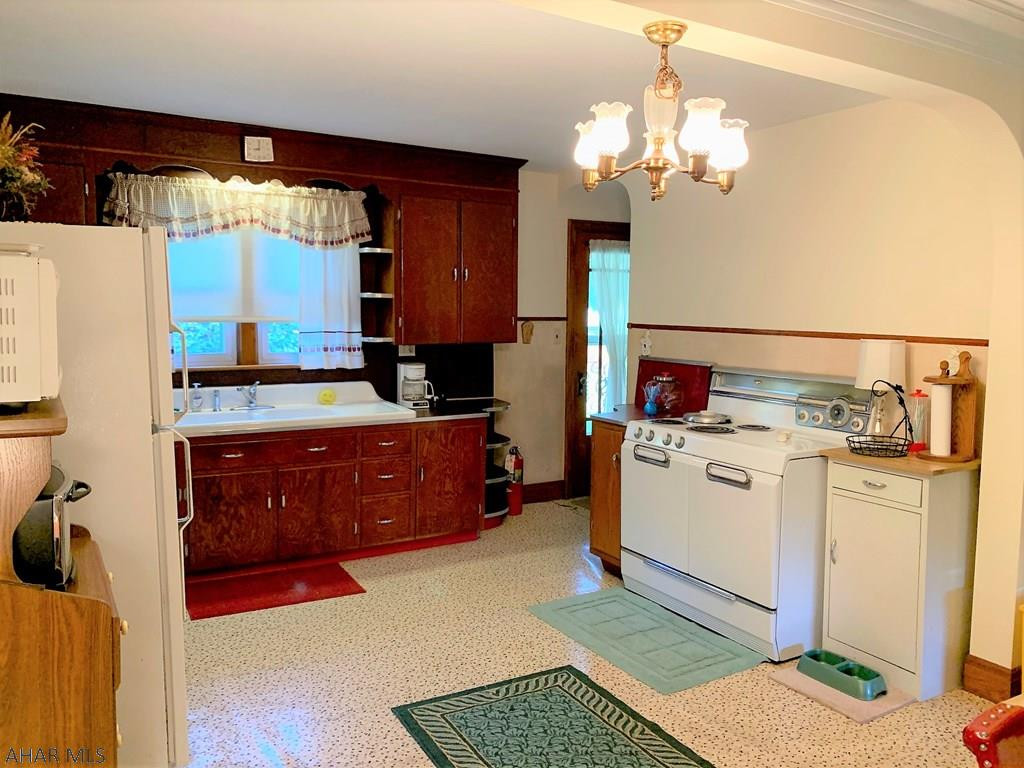 Unknown - Residential