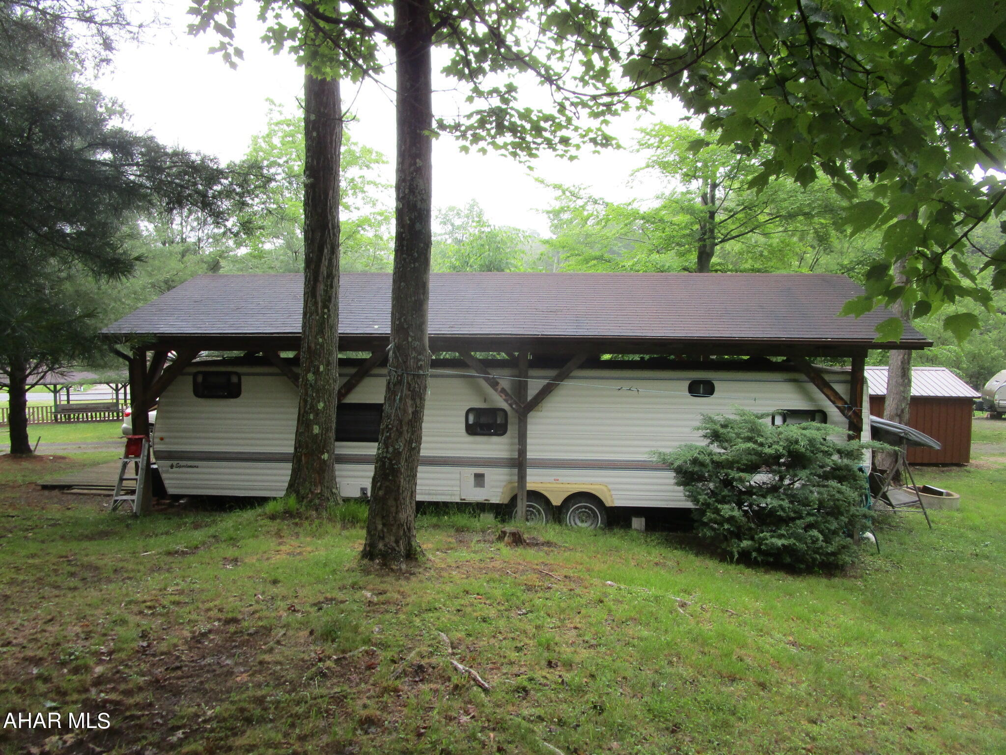 Glendale Yearound - Residential