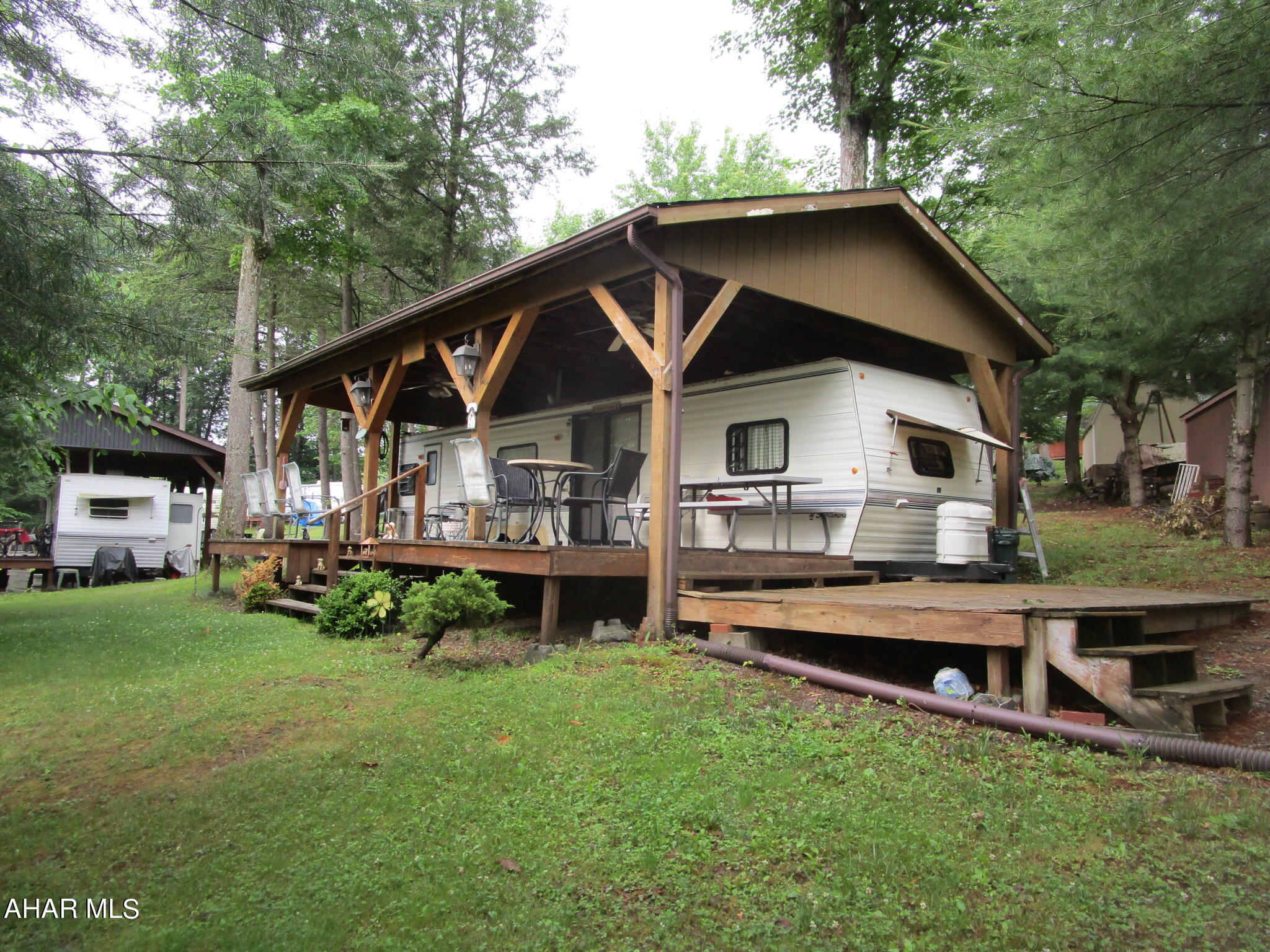 Glendale Yearound - Residential